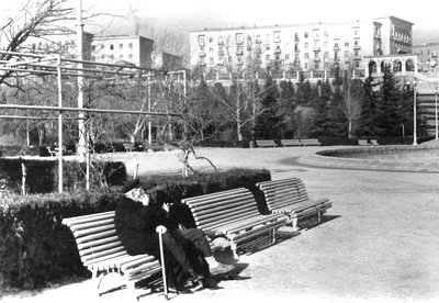 1330236278_tbilisi-park-vake-osen-1958g.jpg